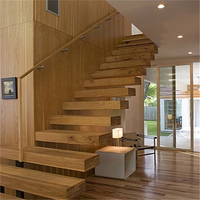 Solid wood floating staircase 