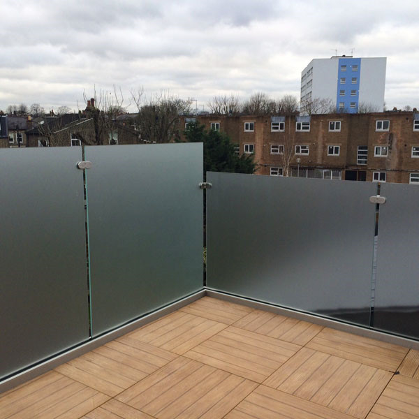 apartment project balcony frosted glass railing