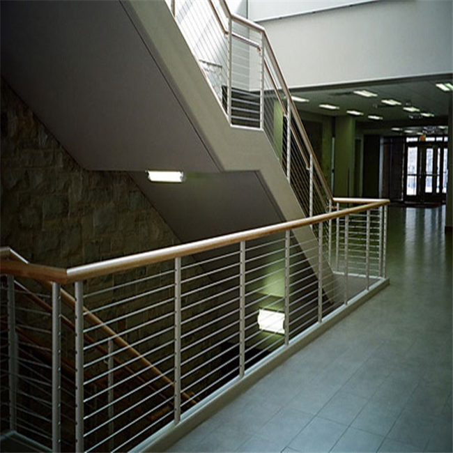 DIY Staircase or Balcony Steel Cable Railing