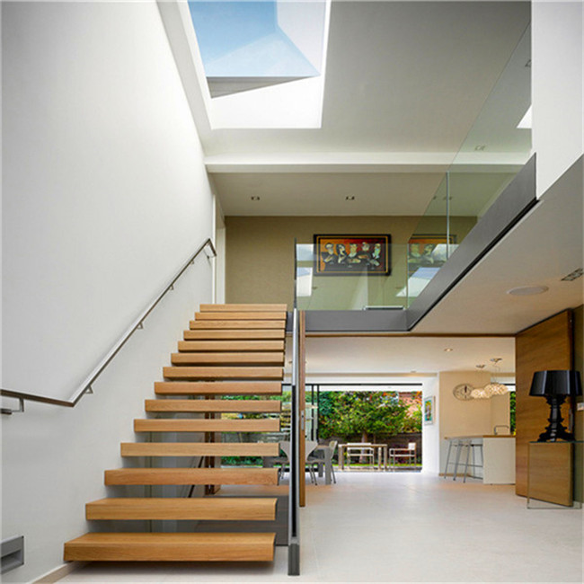 interior use minimalist floating glass stairs foe villa